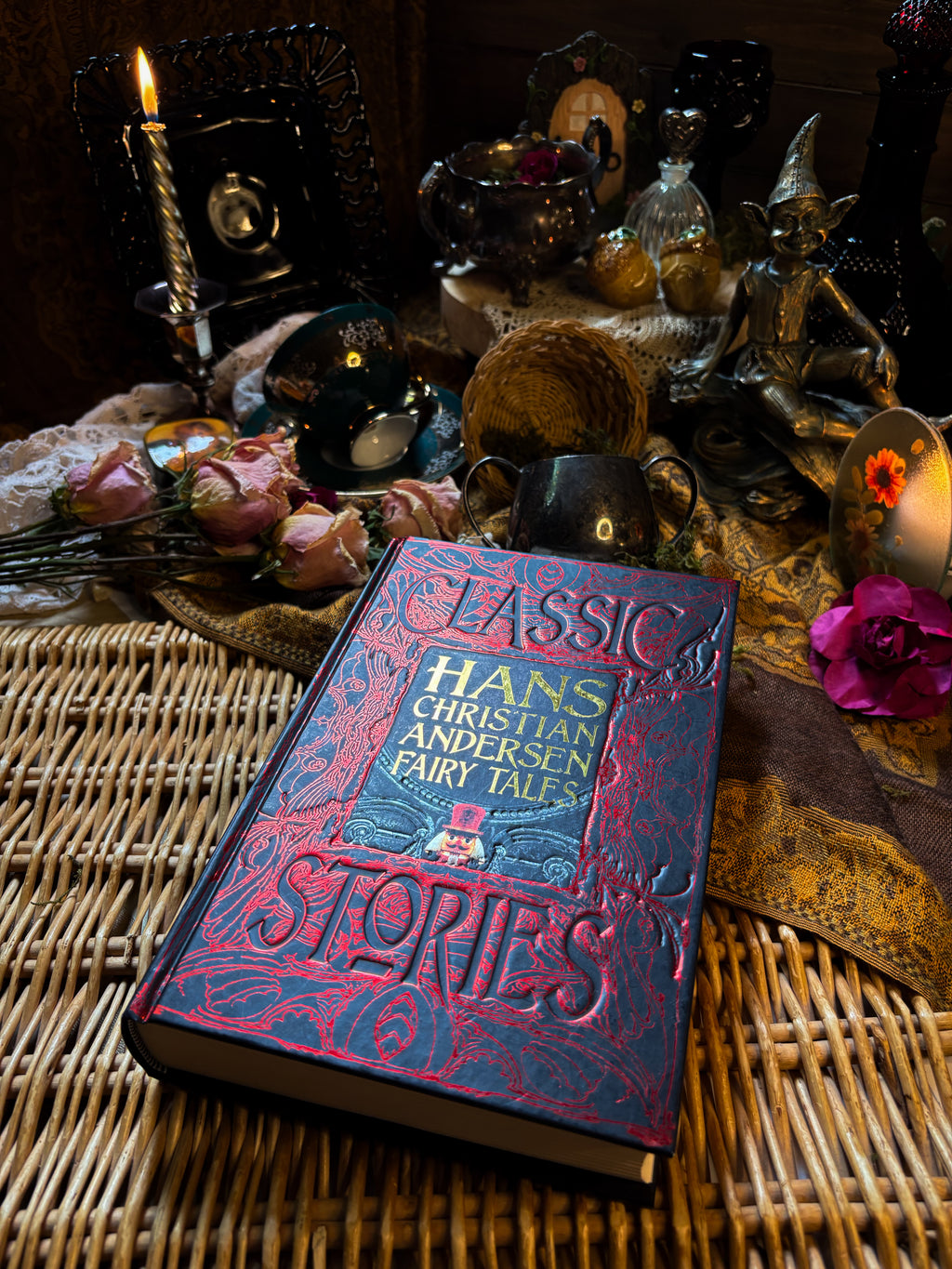 Hans Christian Andersen Fairy Tales Book (Gothic Fantasy Edition)