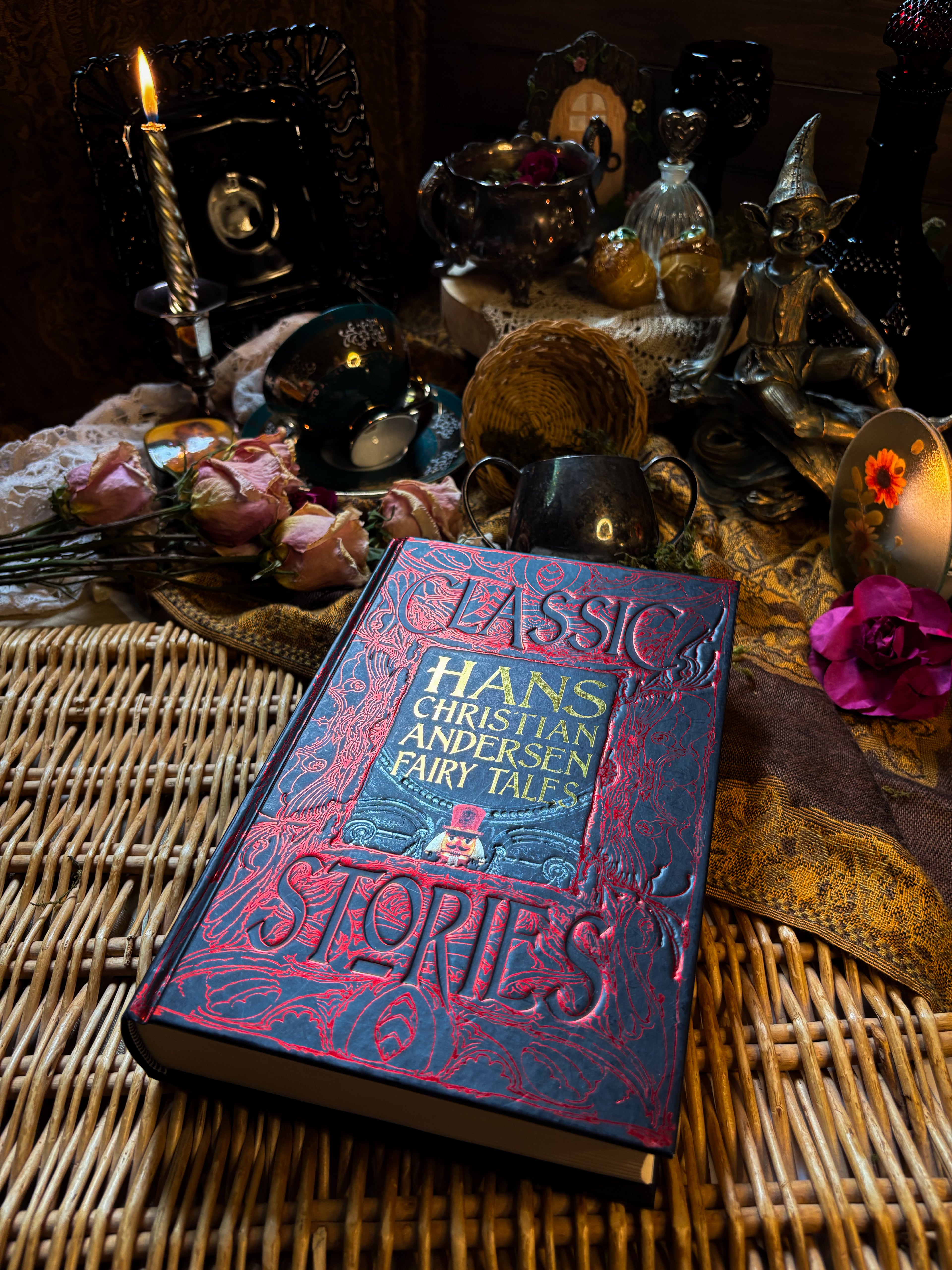 Hans Christian Andersen Fairy Tales Book (Gothic Fantasy Edition)