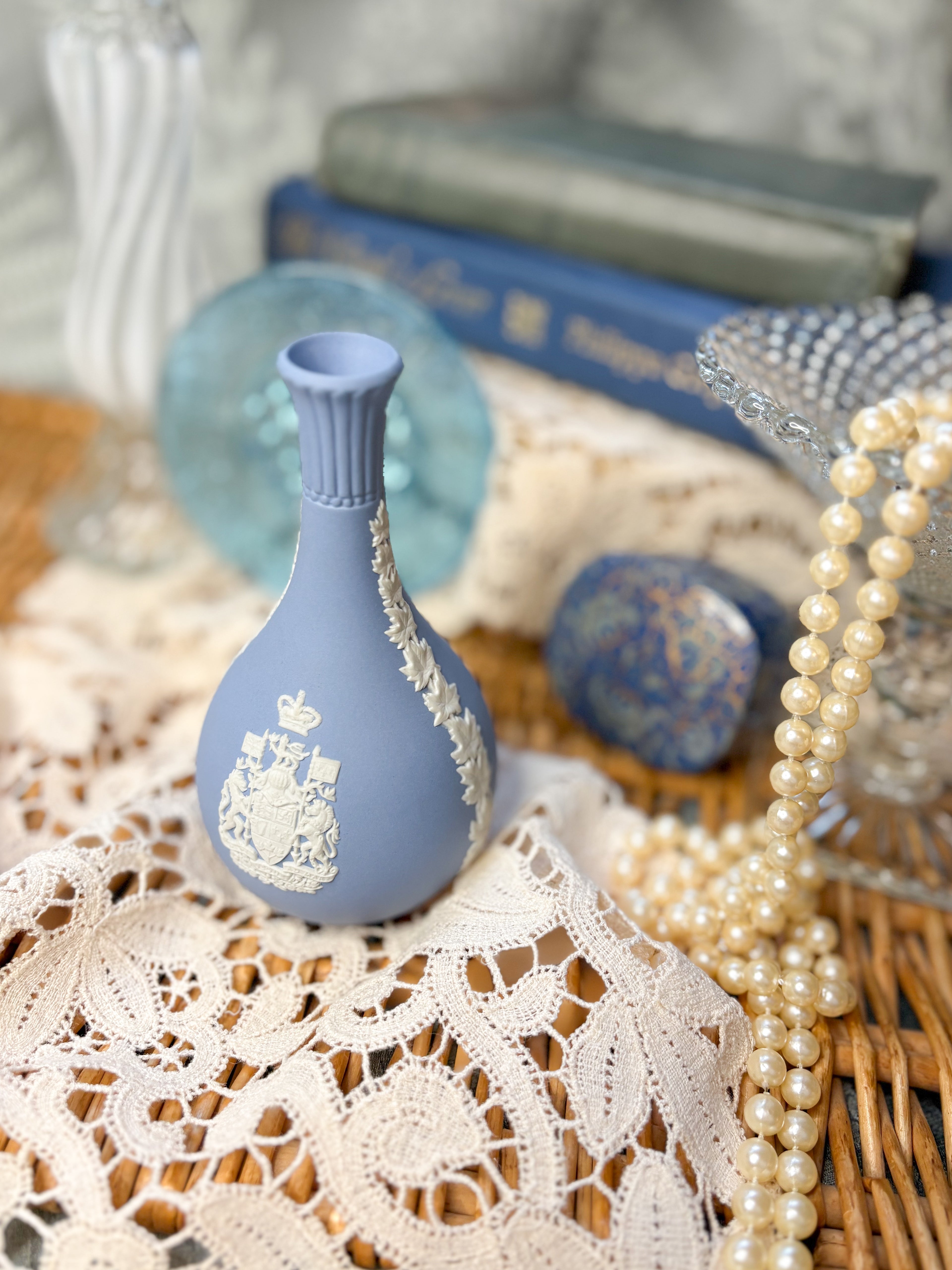 Vintage Collectible Wedgwood Jasperware “Canadian Coat of Arms” Bud Vase