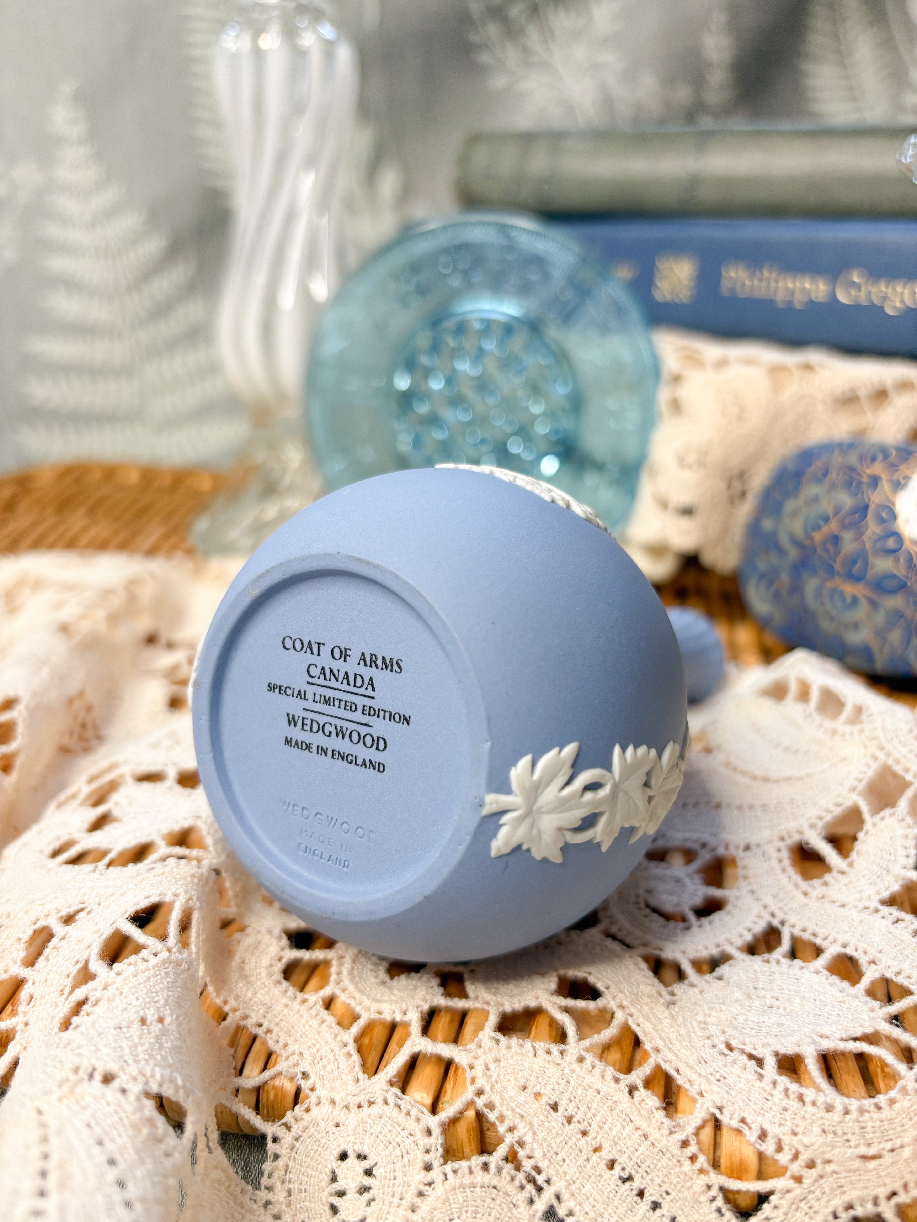 Vintage Collectible Wedgwood Jasperware “Canadian Coat of Arms” Bud Vase